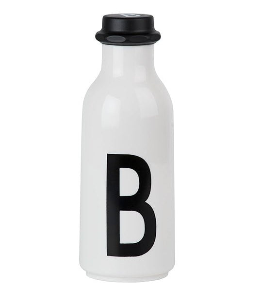 Personalizovaná láhev DESIGN LETTERS | Stylové doplňky pro děti a ženy | Lavly.cz