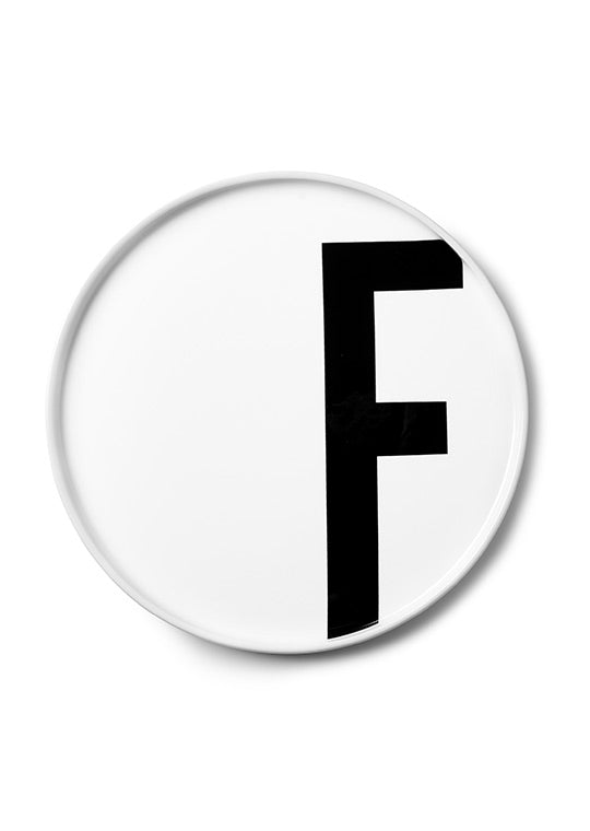 Porcelánový personalizovaný talíř A - Z DESIGN LETTERS | Stylové doplňky pro děti a ženy | Lavly.cz