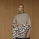 Přebalovací taška STUDIO NOOS Holy Cow Puffy - Leopard | Stylové doplňky pro děti a ženy | Lavly.cz