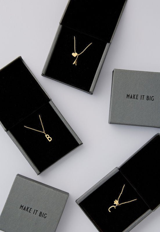 Přívěsek srdíčko zlaté DESIGN LETTERS | Stylové doplňky pro děti a ženy | Lavly.cz