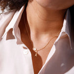 Řetízek DESIGN LETTERS Little Big Love Perleť | Lavly.cz