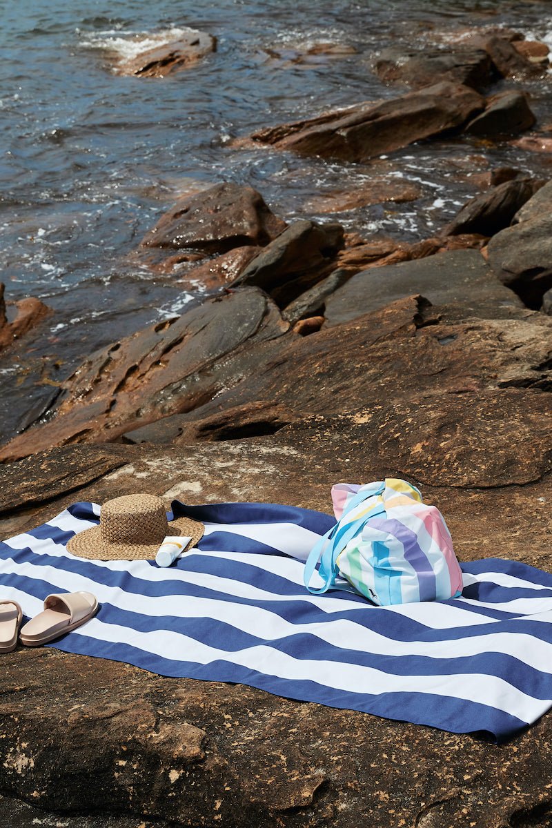 Rychleschnoucí plážová osuška DOCK & BAY Whitsunday Blue | Lavly.cz