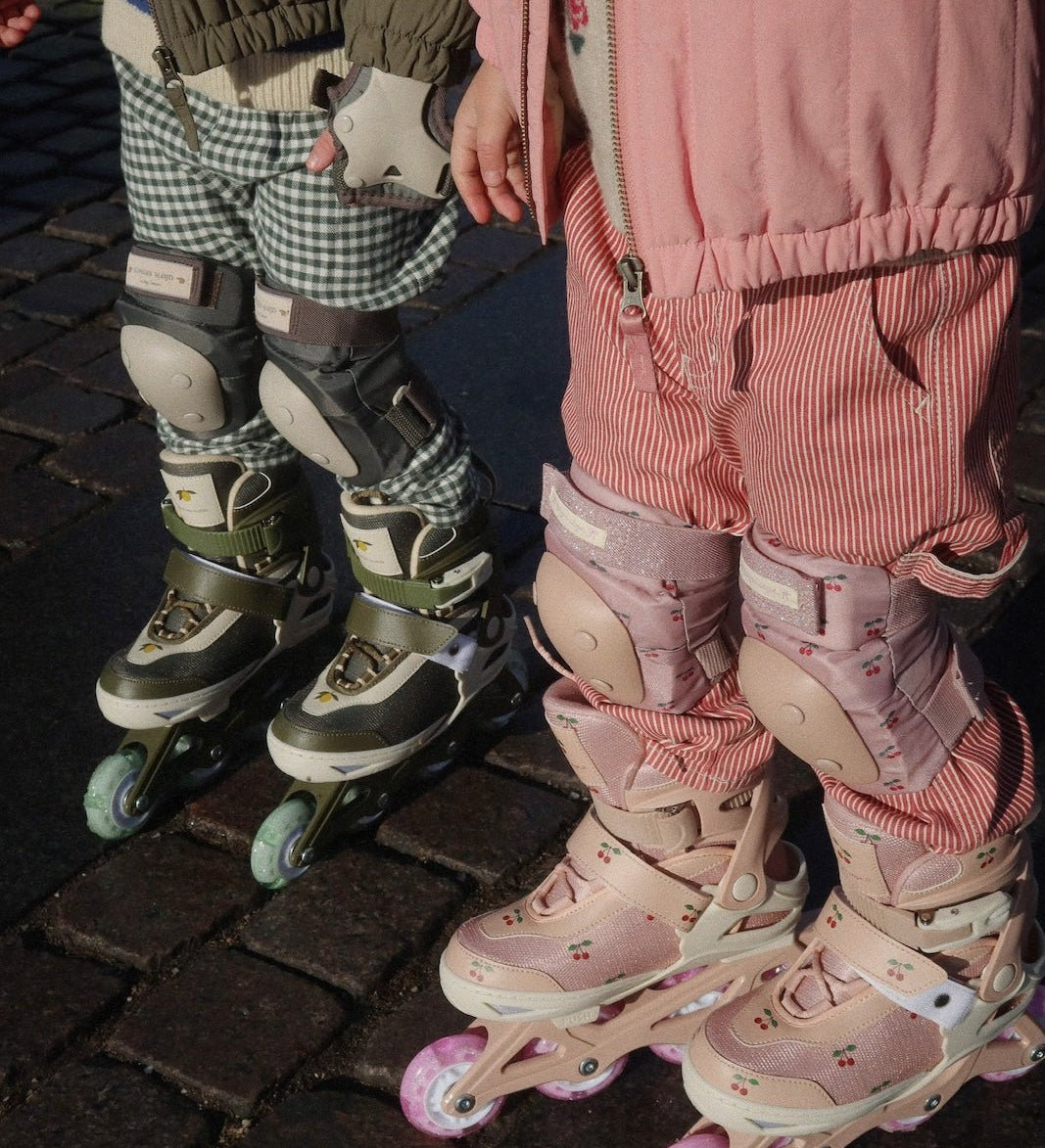 Sada chráničů KONGES SLOJD Cherry | Lavly.cz