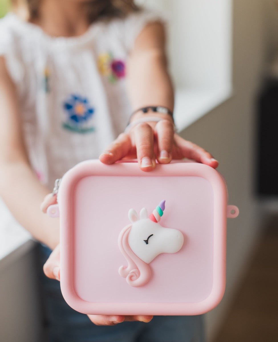 Silikonová kabelka na foťák / vysílačku ZOOFAMILY Unicorn | Stylové doplňky pro děti a ženy | Lavly.cz