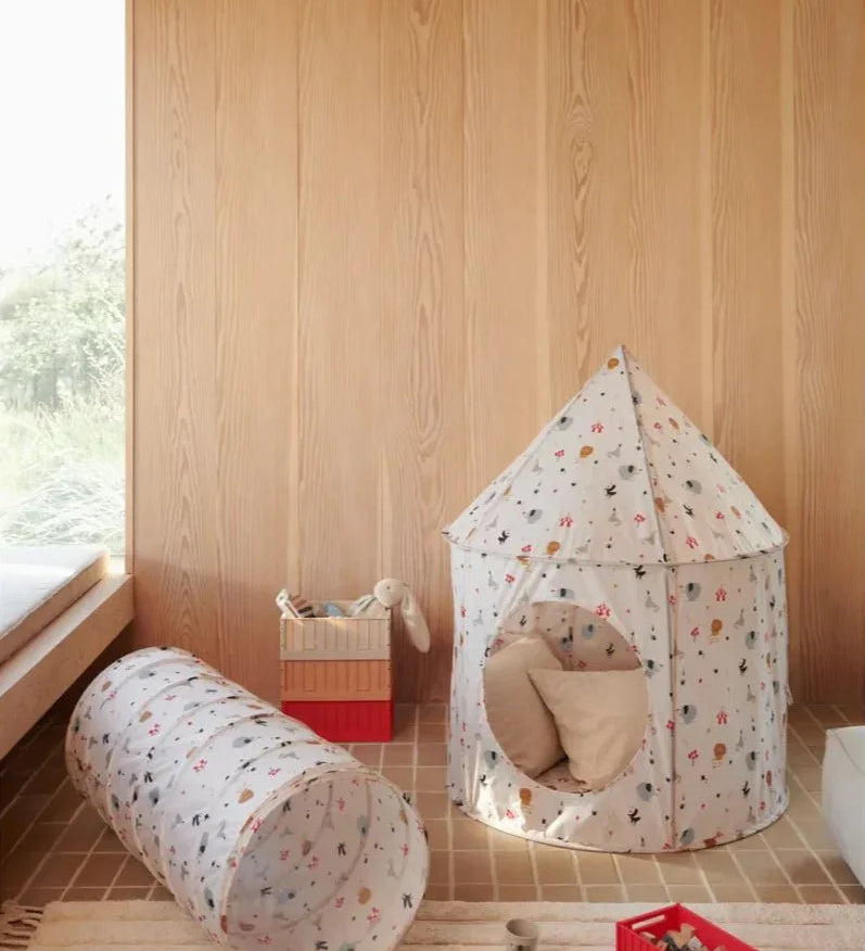 Skládací stan na hraní LIEWOOD Oaks Circus / Sandy | Stylové doplňky pro děti a ženy | Lavly.cz