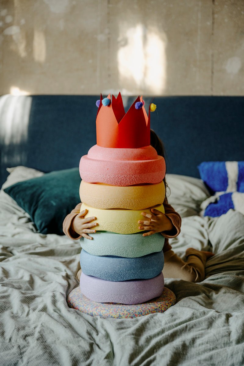 STAPELSTEIN® 6+1 ks Original Rainbow Set Pastel Balanční kameny a deska | Stylové doplňky pro děti a ženy | Lavly.cz