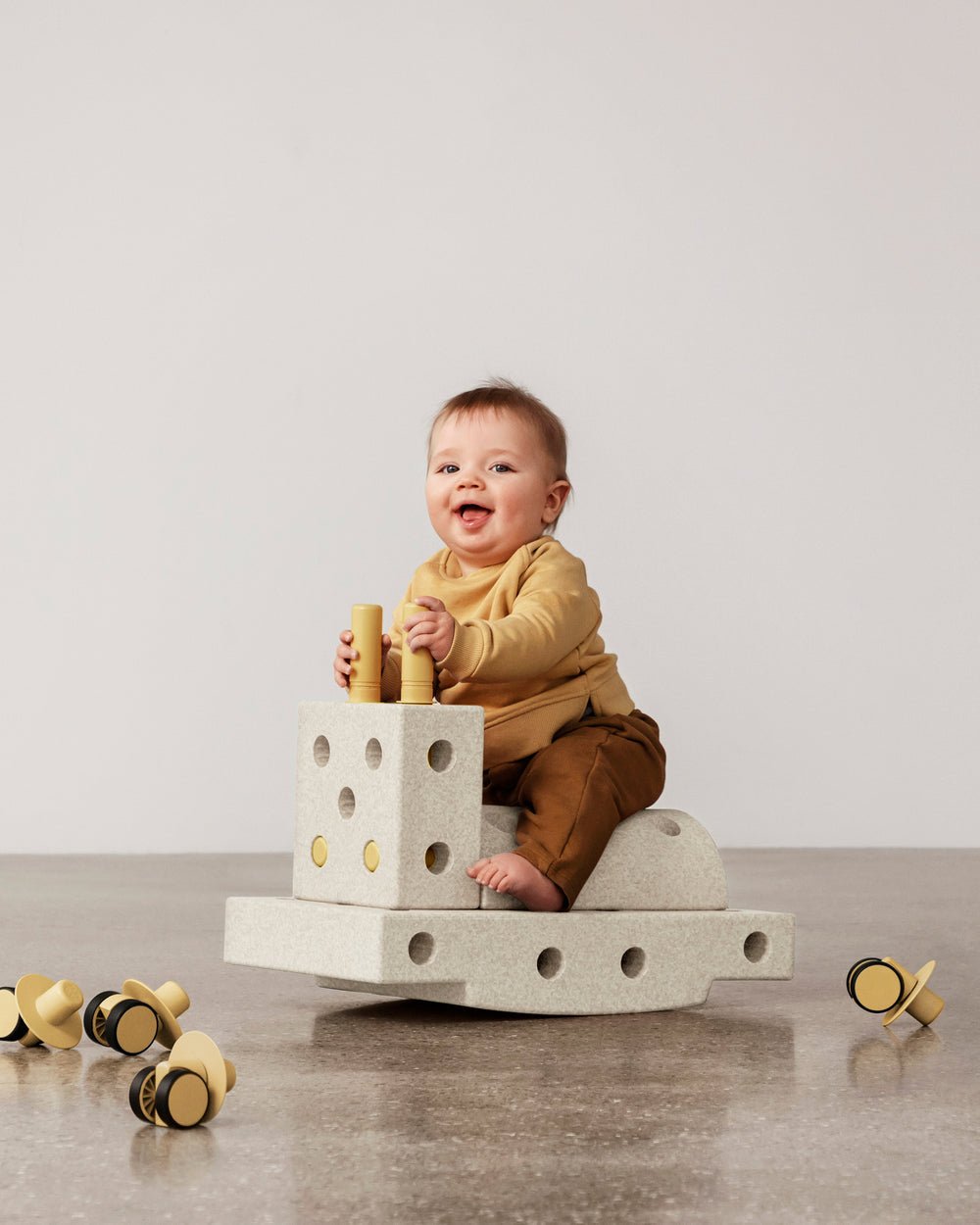 Stavebnice MODU Curiosity Kit Sand Grey / Honey Yellow | Stylové doplňky pro děti a ženy | Lavly.cz