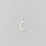 Stříbrný přívěsek Písmeno A - Z - 10 mm DESIGN LETTERS | Stylové doplňky pro děti a ženy | Lavly.cz