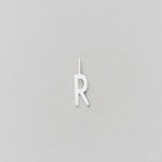 Stříbrný přívěsek Písmeno A - Z - 10 mm DESIGN LETTERS | Stylové doplňky pro děti a ženy | Lavly.cz