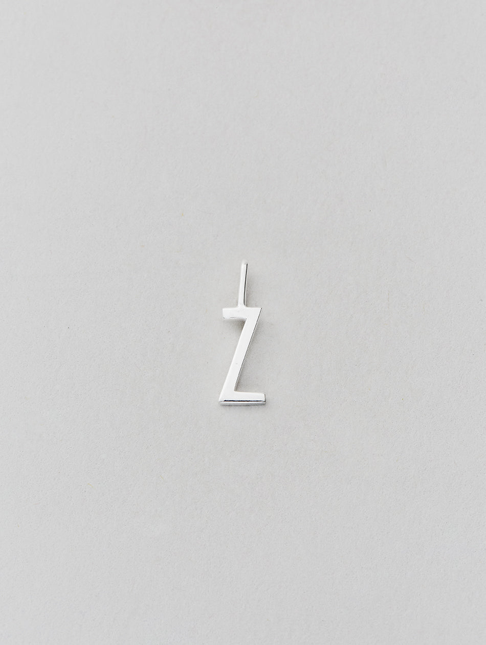 Stříbrný přívěsek Písmeno A - Z - 10 mm DESIGN LETTERS | Stylové doplňky pro děti a ženy | Lavly.cz