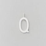 Stříbrný přívěsek Písmeno A - Z - 16 mm DESIGN LETTERS | Stylové doplňky pro děti a ženy | Lavly.cz