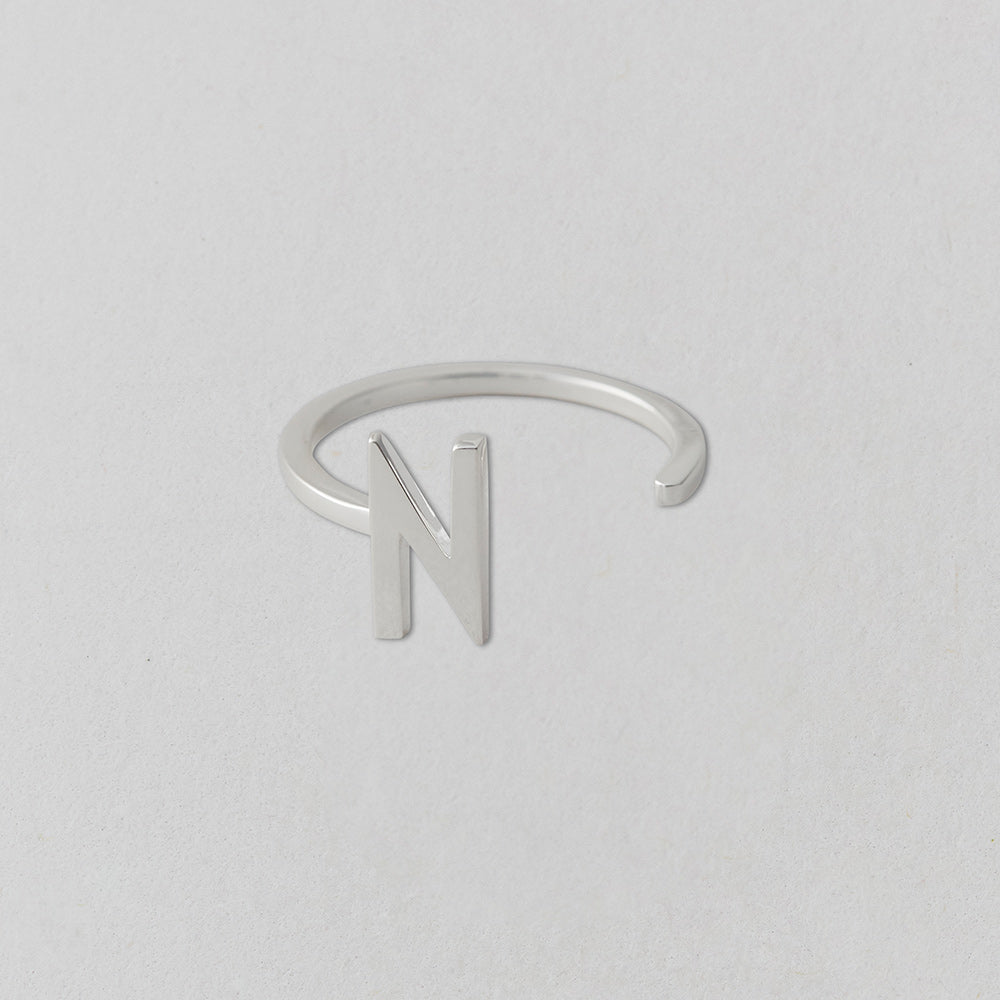 Stříbrný prsten Písmeno A - Z - DESIGN LETTERS | Stylové doplňky pro děti a ženy | Lavly.cz