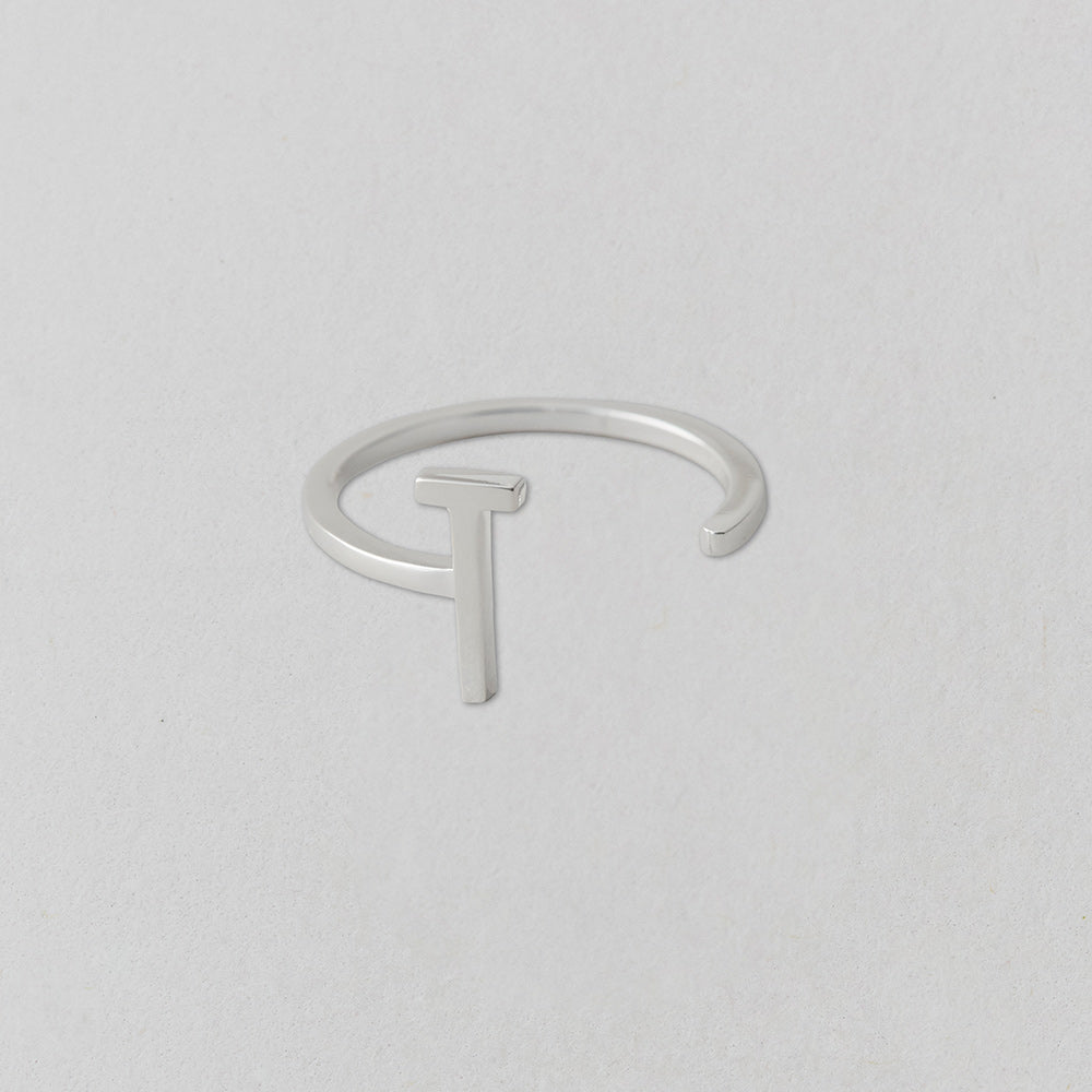 Stříbrný prsten Písmeno A - Z - DESIGN LETTERS | Stylové doplňky pro děti a ženy | Lavly.cz