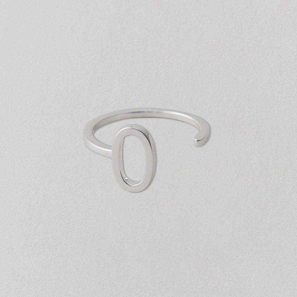Stříbrný prsten Písmeno A - Z - DESIGN LETTERS | Stylové doplňky pro děti a ženy | Lavly.cz