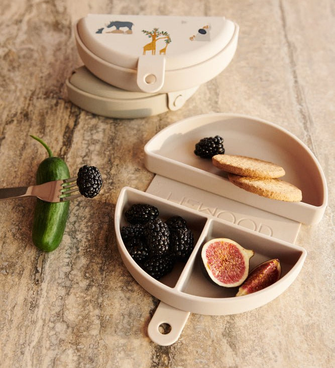 Svačinový boxík LIEWOOD Eugene Around the World | Lavly.cz