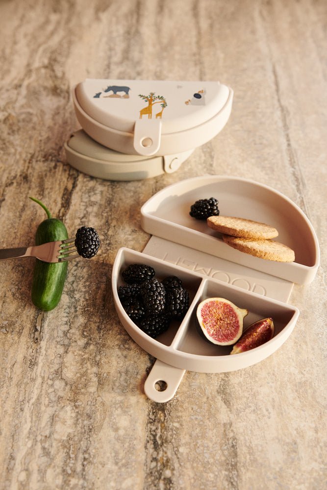 Svačinový boxík LIEWOOD Eugene Around the World | Lavly.cz