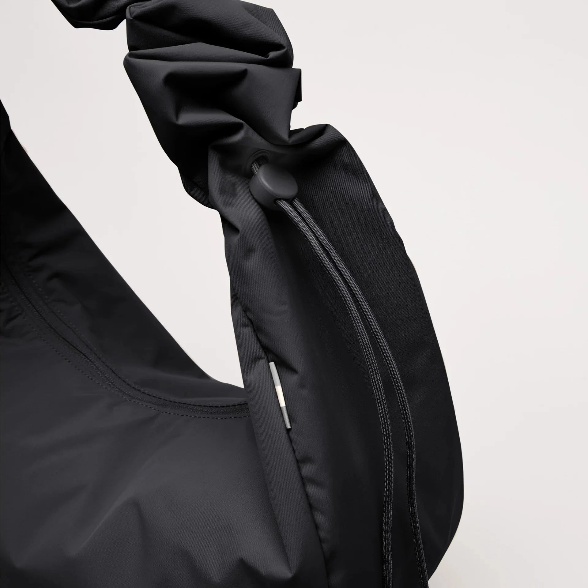Taška GOT BAG Moon Ruffle Black | Lavly.cz