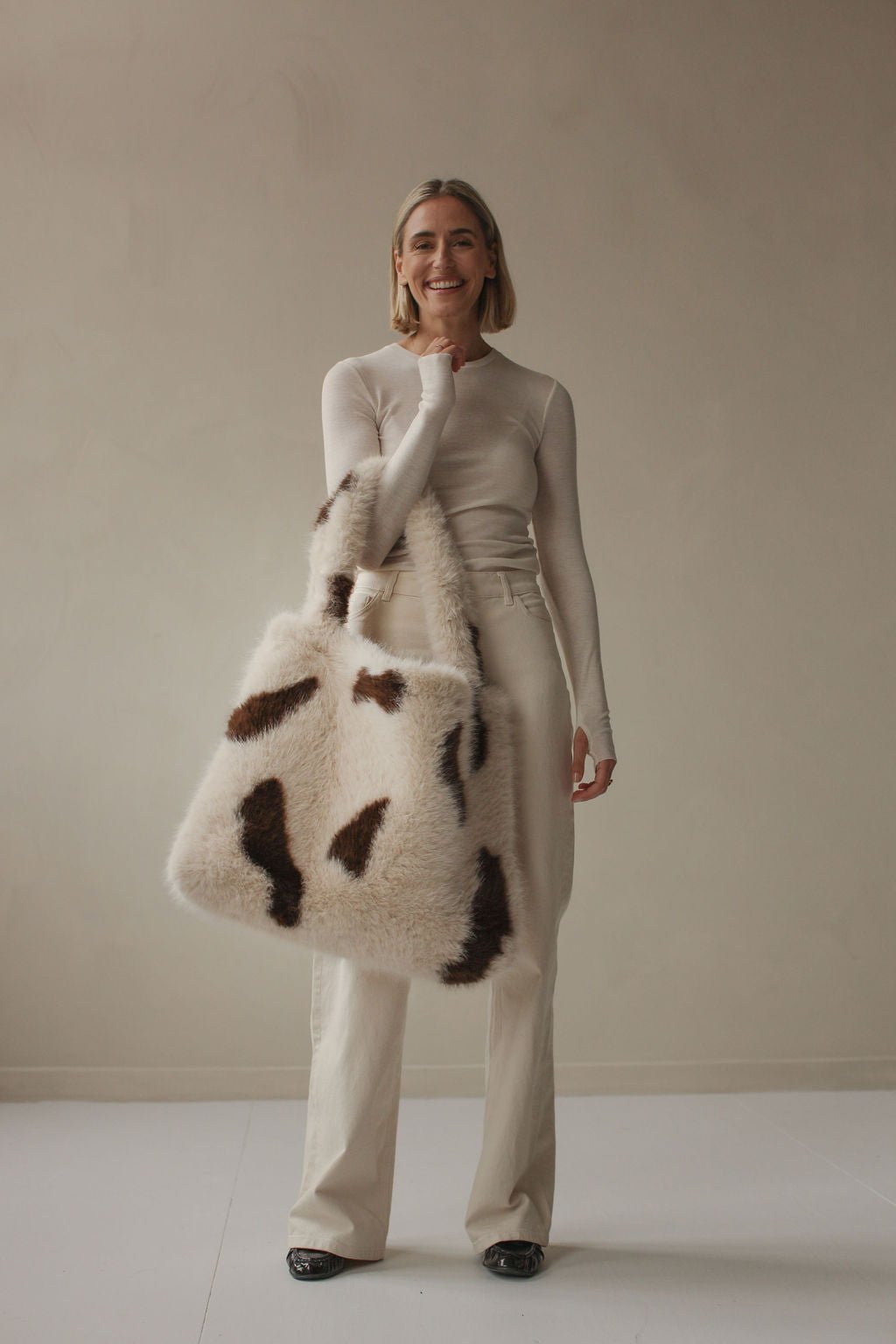 Taška STUDIO NOOS Holy Cow Faux Fur | Stylové doplňky pro děti a ženy | Lavly.cz