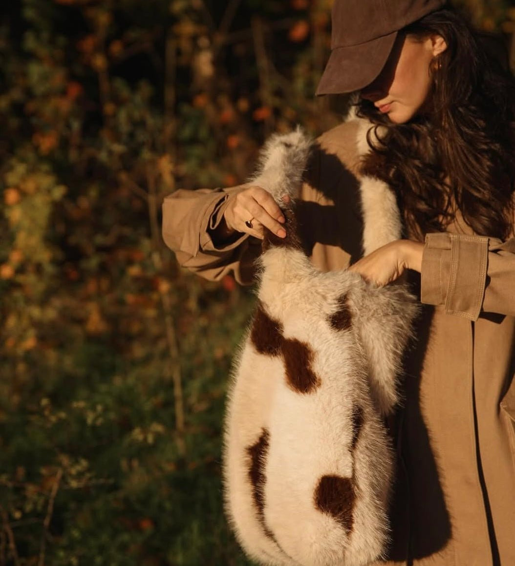 Taška STUDIO NOOS Holy Cow Faux Fur | Stylové doplňky pro děti a ženy | Lavly.cz