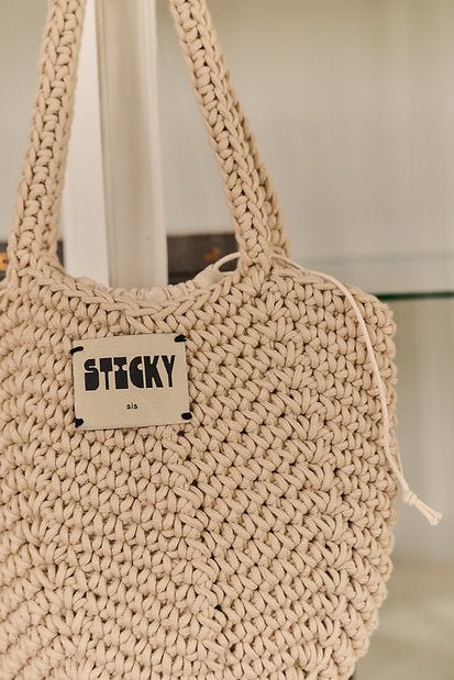 Taška THE STICKY SIS CLUB Crochet Bag Bone | Lavly.cz