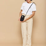 Taštička na mobil HINDBAG Bill Black | Stylové doplňky pro děti a ženy | Lavly.cz