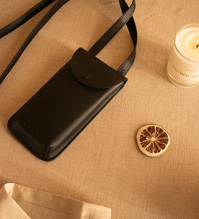 Taštička na mobil MONK&ANNA Black | Lavly.cz