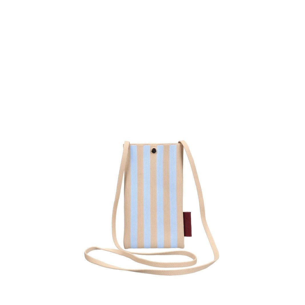 Taštička na mobil THE STICKY SIS CLUB Knitted Stripes Marzipan + Sky | Lavly.cz