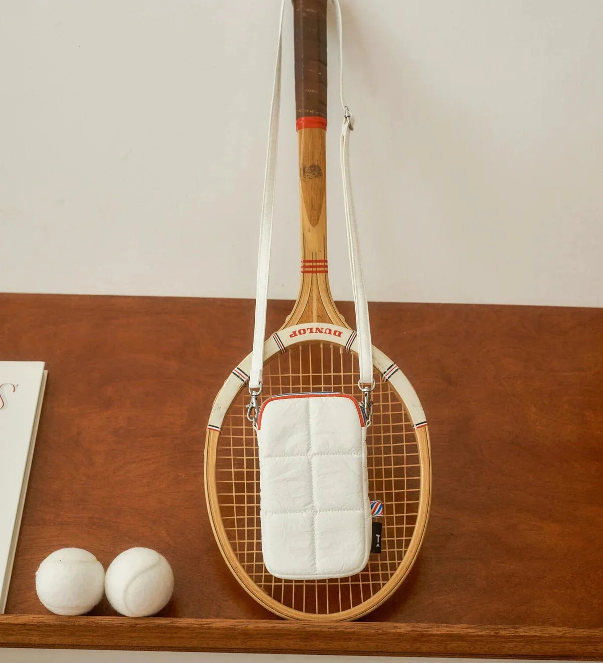 Taštička na mobil TINNE+MIA Luce Tyvek White | Lavly.cz