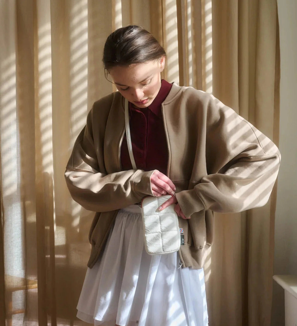 Taštička na mobil TINNE+MIA Luce Tyvek White | Lavly.cz