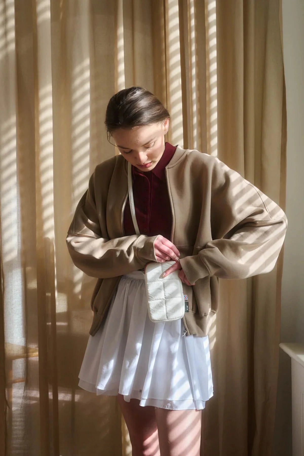 Taštička na mobil TINNE+MIA Luce Tyvek White | Lavly.cz