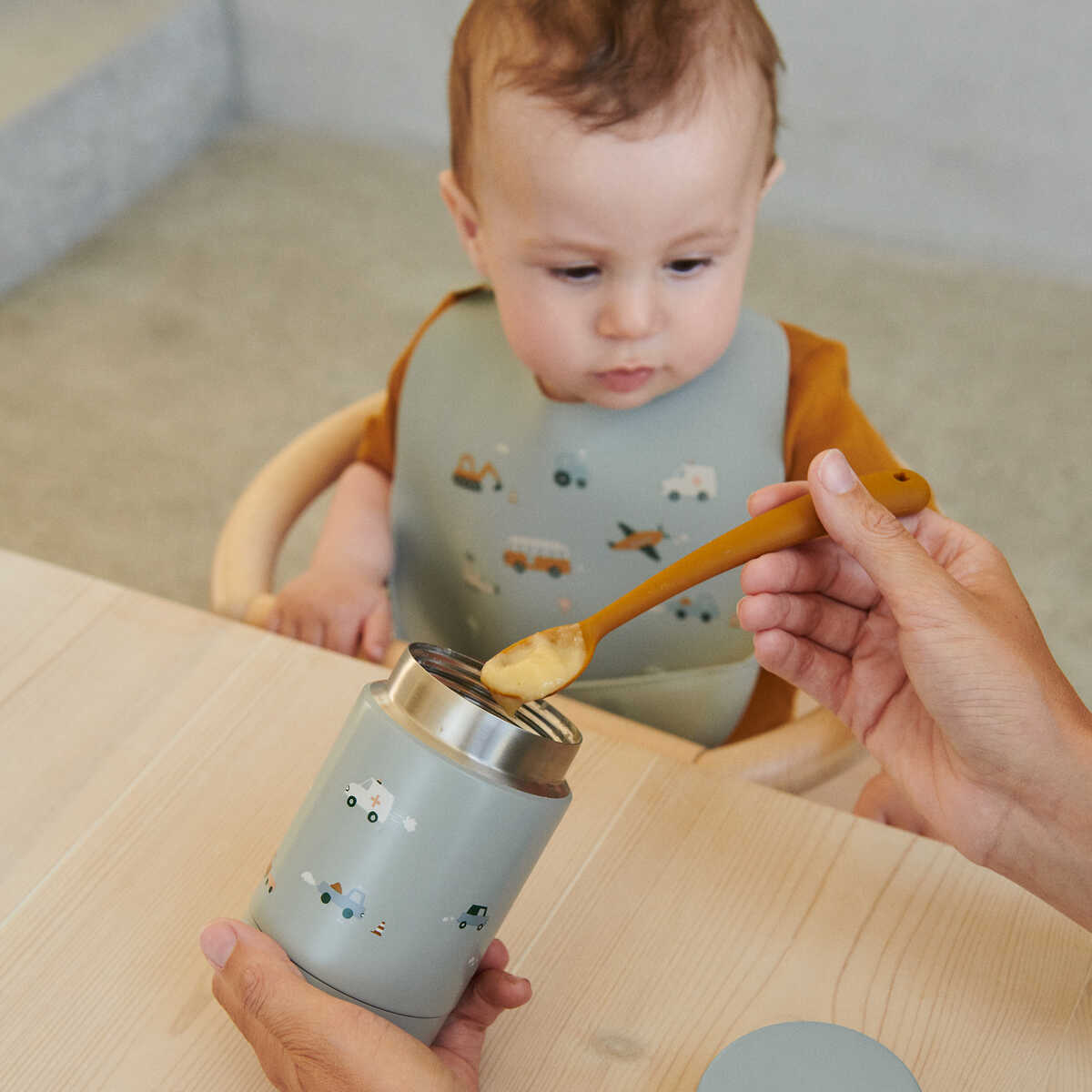 Termo - dóza LIEWOOD Nadja Dopravní prostředky 250 ml | Stylové doplňky pro děti a ženy | Lavly.cz