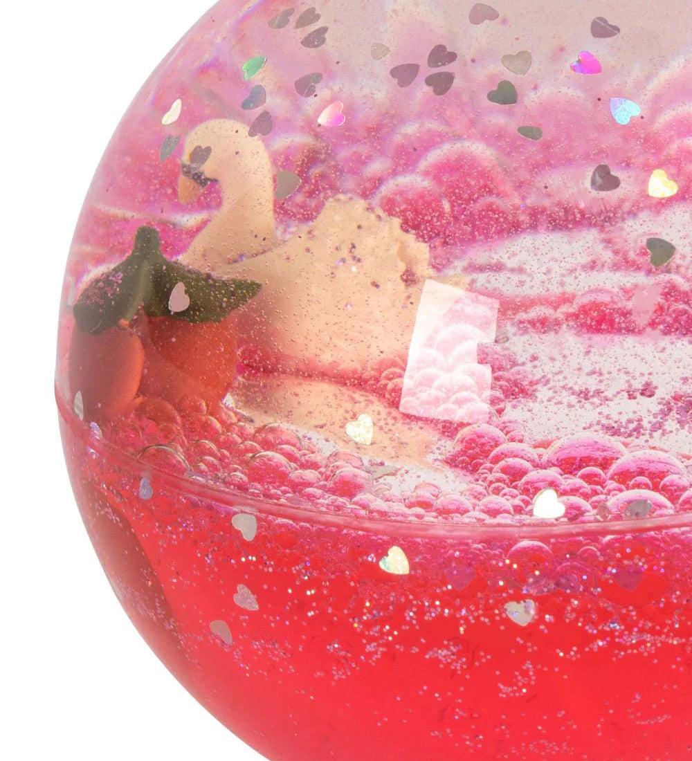 Třpytivý míček s vodou KONGES SLOJD Cherry | Lavly.cz