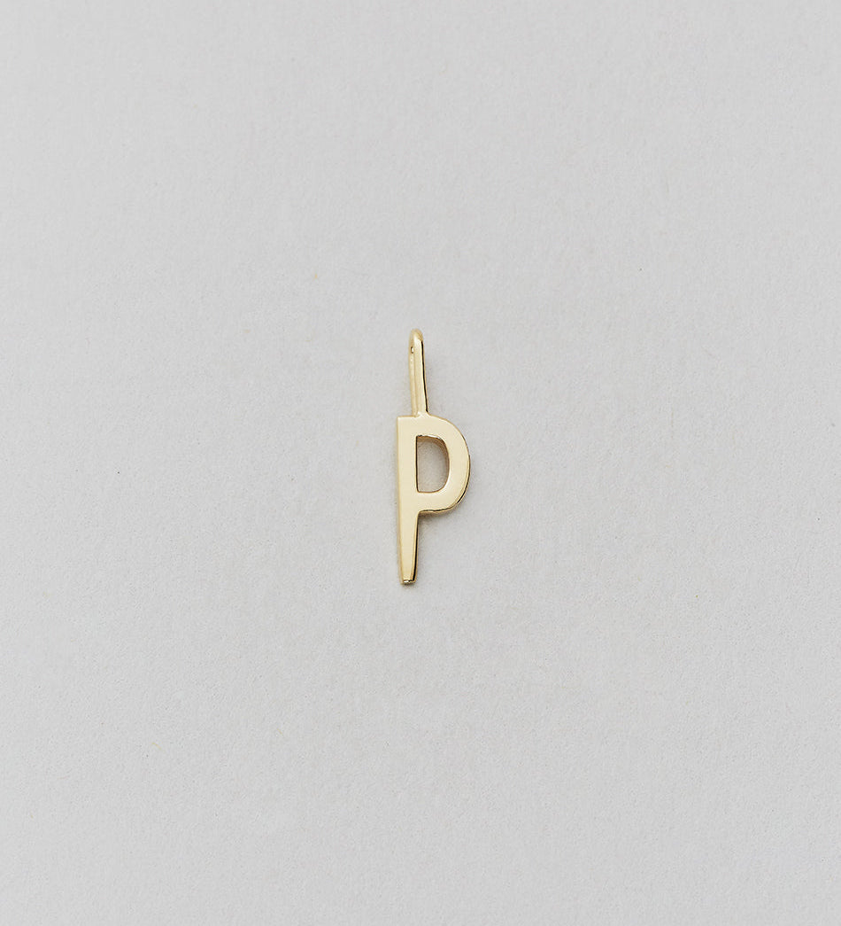 Zlatý přívěsek Písmeno A - Z - 10 mm DESIGN LETTERS | Stylové doplňky pro děti a ženy | Lavly.cz