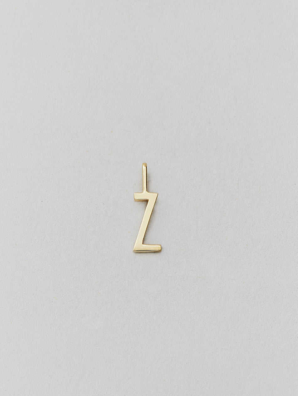 Zlatý přívěsek Písmeno A - Z - 10 mm DESIGN LETTERS | Stylové doplňky pro děti a ženy | Lavly.cz