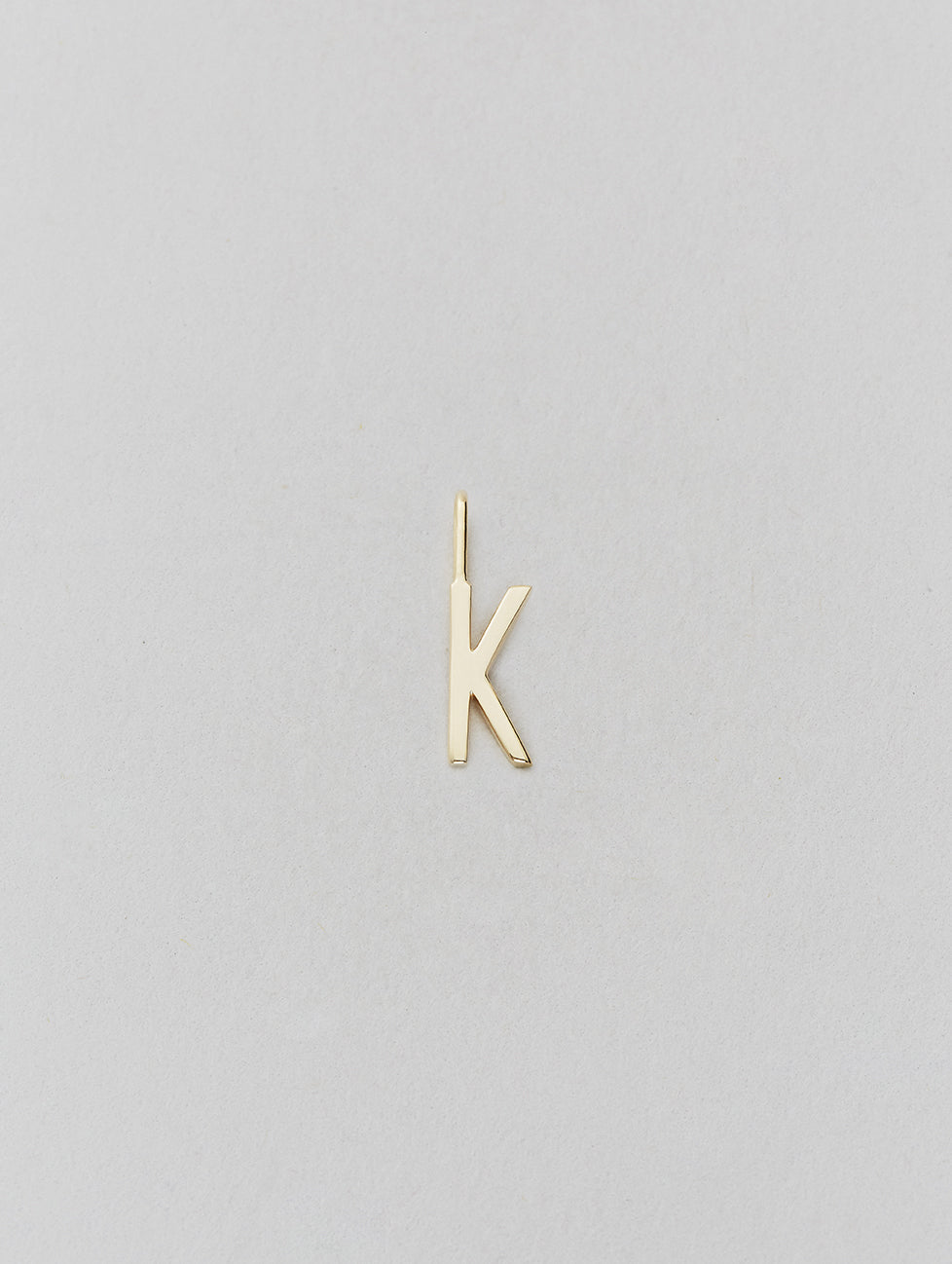 Zlatý přívěsek Písmeno A - Z - 10 mm DESIGN LETTERS | Stylové doplňky pro děti a ženy | Lavly.cz