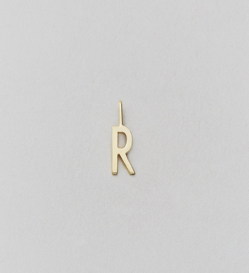 Zlatý přívěsek Písmeno A - Z - 10 mm DESIGN LETTERS | Stylové doplňky pro děti a ženy | Lavly.cz