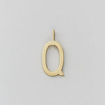 Zlatý přívěsek Písmeno A - Z - 16 mm DESIGN LETTERS | Stylové doplňky pro děti a ženy | Lavly.cz