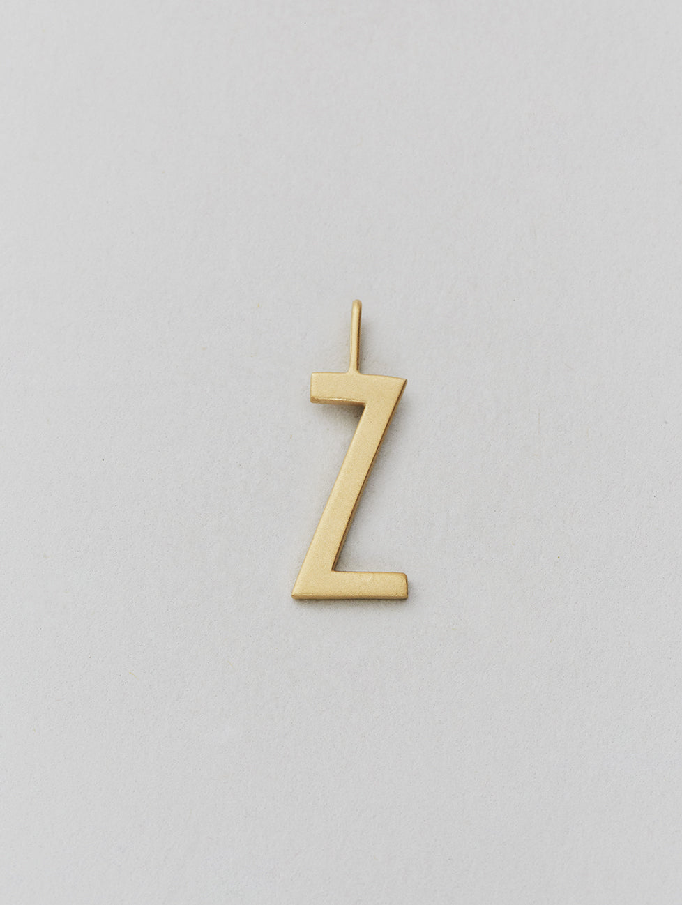 Zlatý přívěsek Písmeno A - Z - 16 mm DESIGN LETTERS | Stylové doplňky pro děti a ženy | Lavly.cz