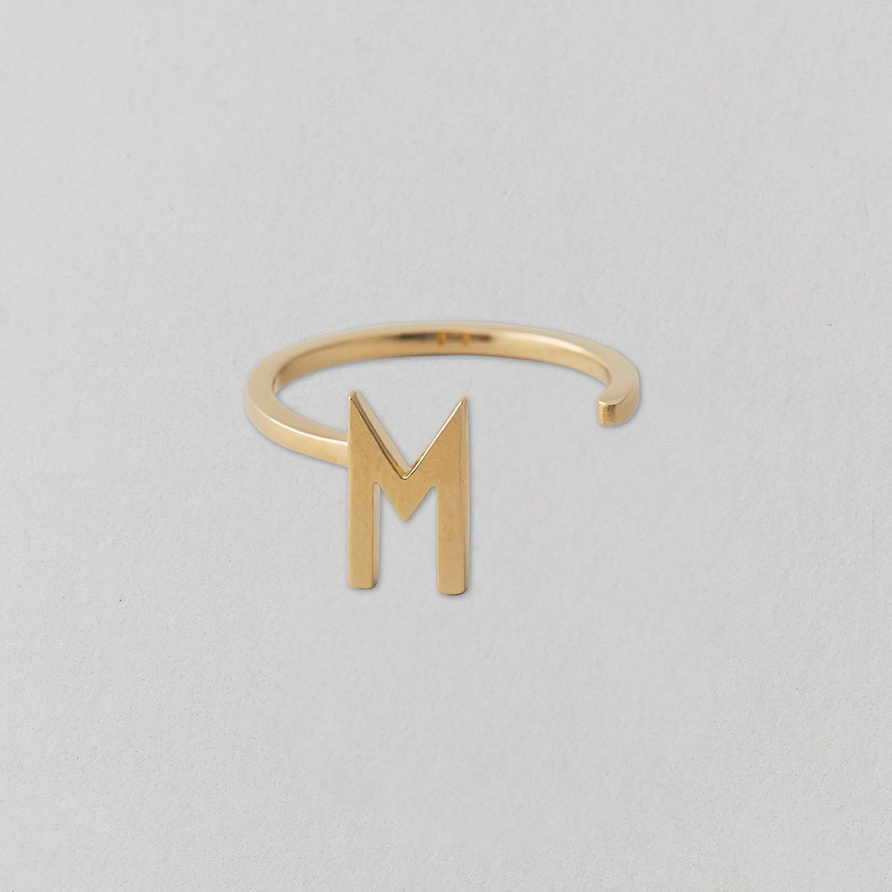 Zlatý prsten Písmeno A - Z - DESIGN LETTERS | Stylové doplňky pro děti a ženy | Lavly.cz