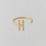 Zlatý prsten Písmeno A - Z - DESIGN LETTERS | Stylové doplňky pro děti a ženy | Lavly.cz