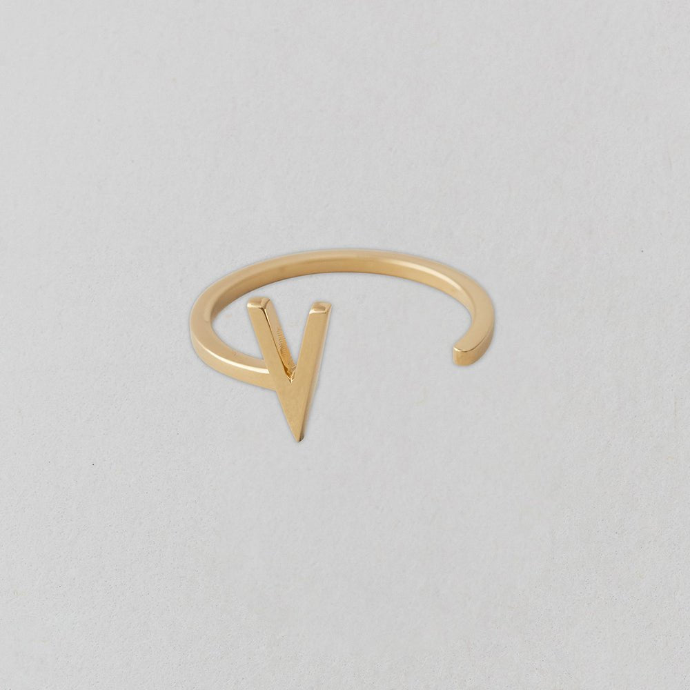 Zlatý prsten Písmeno A - Z - DESIGN LETTERS | Stylové doplňky pro děti a ženy | Lavly.cz