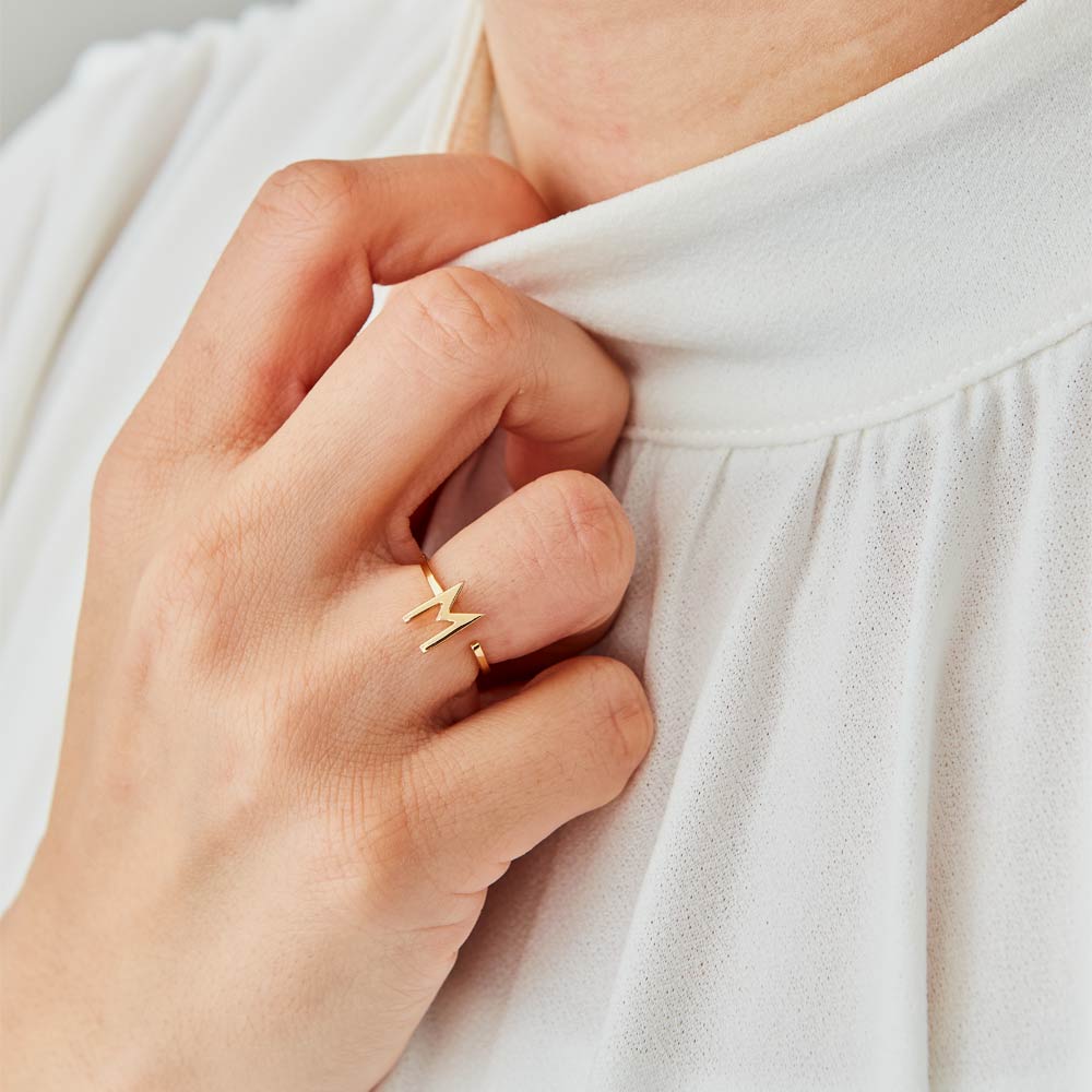 Zlatý prsten Písmeno A - Z - DESIGN LETTERS | Stylové doplňky pro děti a ženy | Lavly.cz